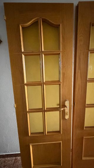 Puertas de madera maciza de dos hojas