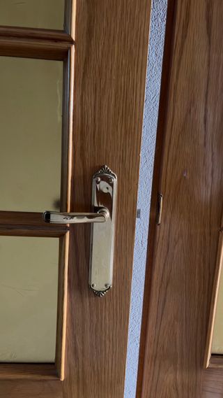 Puertas de madera maciza de dos hojas