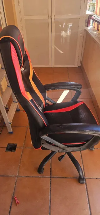 Silla Gaming Drift Negra y Roja