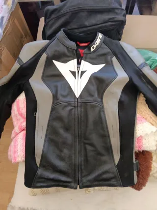 Chaqueta Dainese Mujer Talla 40 nueva