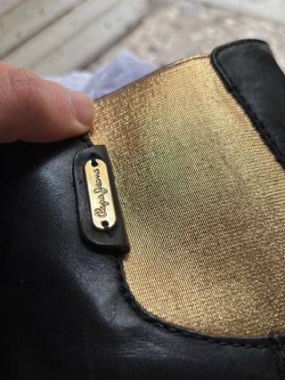 Botines Chelsea Pepe Jeans Piel Negro y Dorado