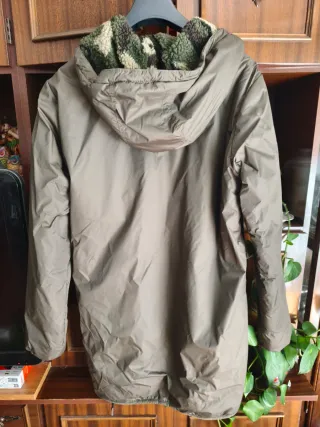 Abrigo Trez Verde Oliva con Capucha