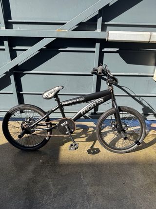 Bicicleta BMX Moma Freestyle 360