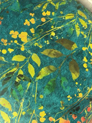 Juego de 4 sillas estilo antiguo