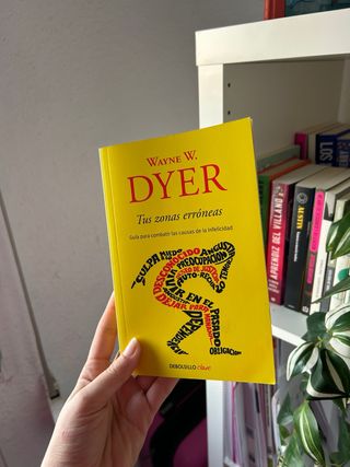 Libro bestseller de autoayuda “Tus zonas erróneas”