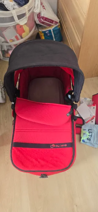 Carrito Bebé Jane Rojo + Capazo