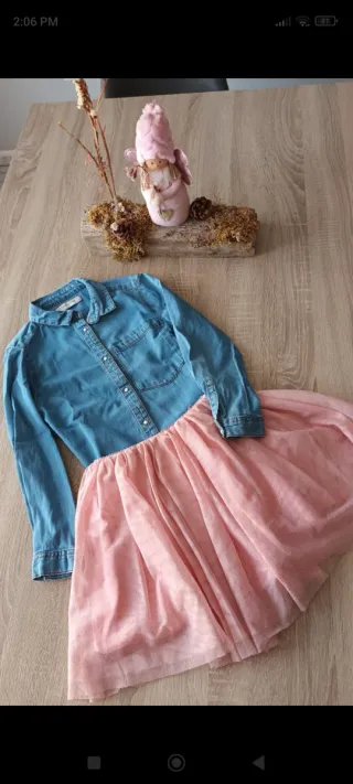 Conjunto Falda Tul Rosa y Blusa Vaquera talla 8