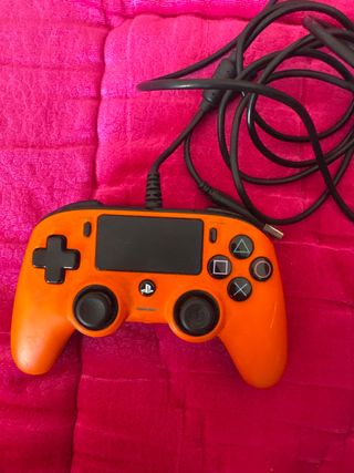 Mando de ps4 original nacon
