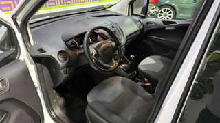 Ford Transit Courier 2015