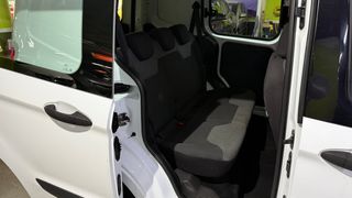 Ford Transit Courier 2015