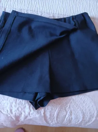 Falda pantalón negra de traje