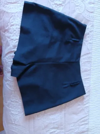 Falda pantalón negra de traje