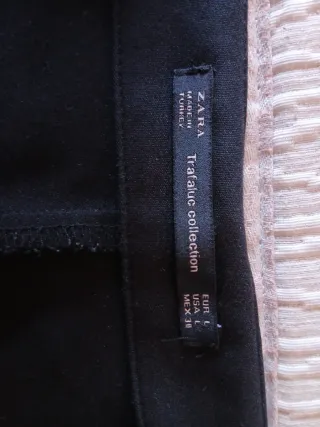 Falda pantalón negra de traje