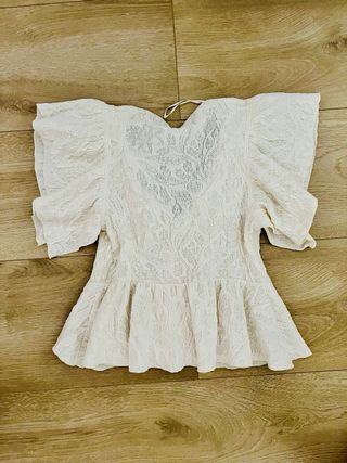 TOP JACQUARD VOLANTES tS Zara SS25