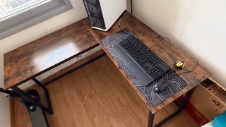 Escritorio esquinero en L VASAGLE – Rustic Brown