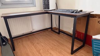 Escritorio esquinero en L VASAGLE – Rustic Brown