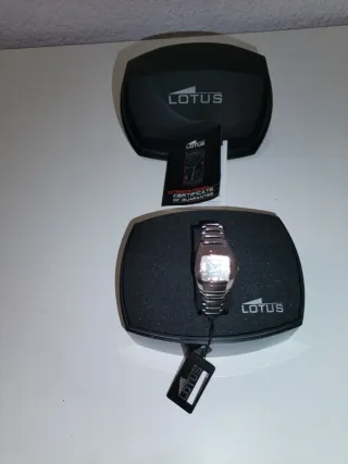 Reloj Lotus Mujer Plata Nuevo