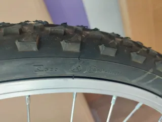 Bicicleta rosa niña