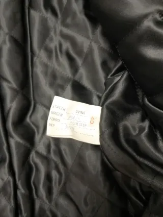 Chaqueta,Bomber Piel. color verde Oliva.