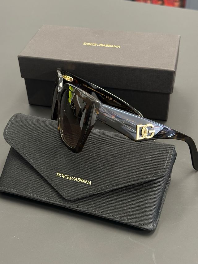 Occhiali da sole Dolce & Gabbana DG4438