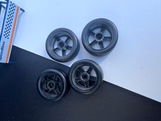 Lote Ruedas 1/18 Mercedes Dioramas Repuesto