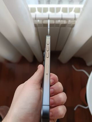 iPhone 15 Pro 256 GB Azul +  2 fundas MagSafe orig