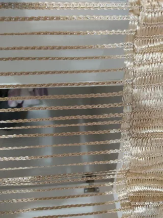 Cortina de Hilo Dorada para Puerta