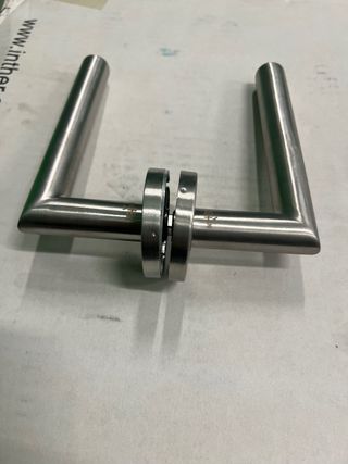 Manilla de puerta de paso