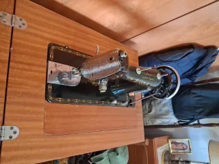 Máquina de coser Sigma antigua