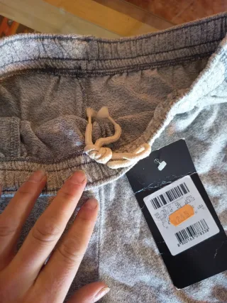 Bermuda gris talla M marca brugi