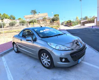 207cc Descapotable edición Allure Sport