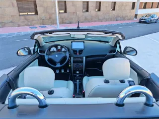 207cc Descapotable edición Allure Sport