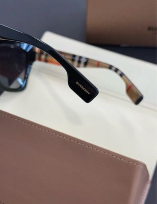 Occhiali da Sole Donna Burberry B4364