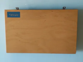 Astuccio con 10 coltelli Opinel