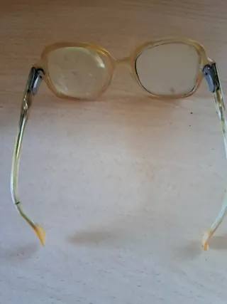 Occhiali vintage gialli