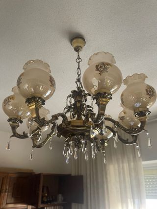 Lámpara de techo antigua dorada en forma de araña