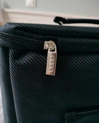 Bolsa Audi Cuidado Invierno