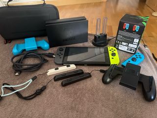 Nintendo Switch Gris y Verde