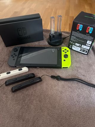 Nintendo Switch Gris y Verde