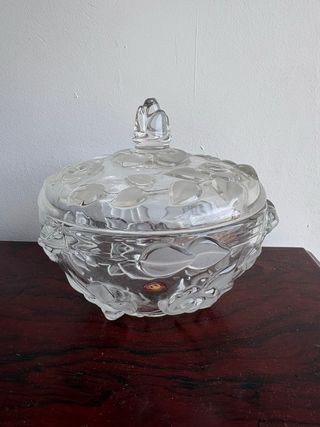 Bombonera de cristal con tapa