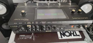 HeadRush Core + Estuche + Protector