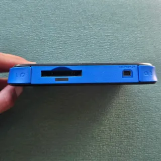 Consola 2DS + 8 juegos 3DS y funda Nintendo