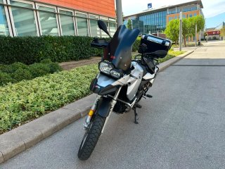 BMW GS 650F  ( 800cc )
