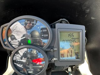 BMW GS 650F  ( 800cc )