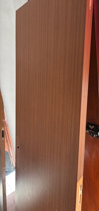 Puerta y espejo Regalo