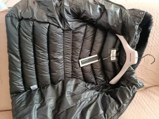 Giubbotto Sandro Ferrone nero con cappuccio