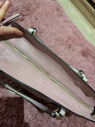 Bolso Tote Guess Rosa y Beige