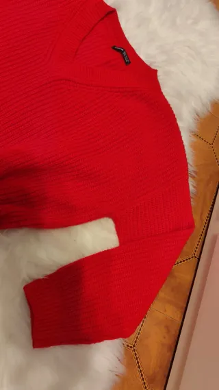 Jersey Rojo Cuello Pico