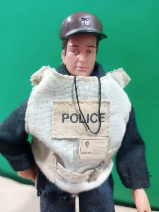 Figuras Madelman Policía D.E.A y Policía Trafico