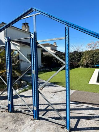 Estructuras metálicas para caseta jardín